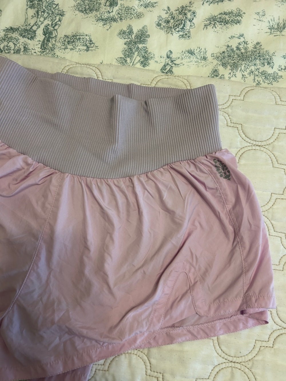 FP SHORTS - Picture 2 of 6